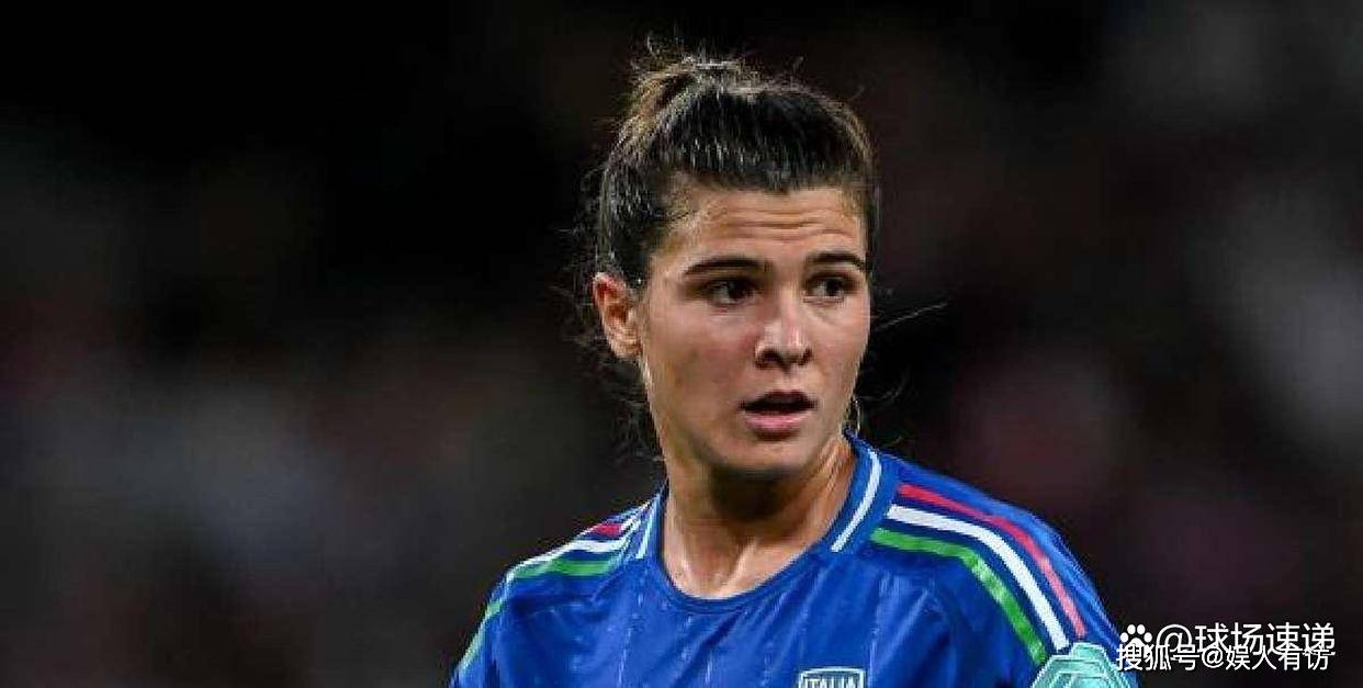 我们为此感 我们为此感