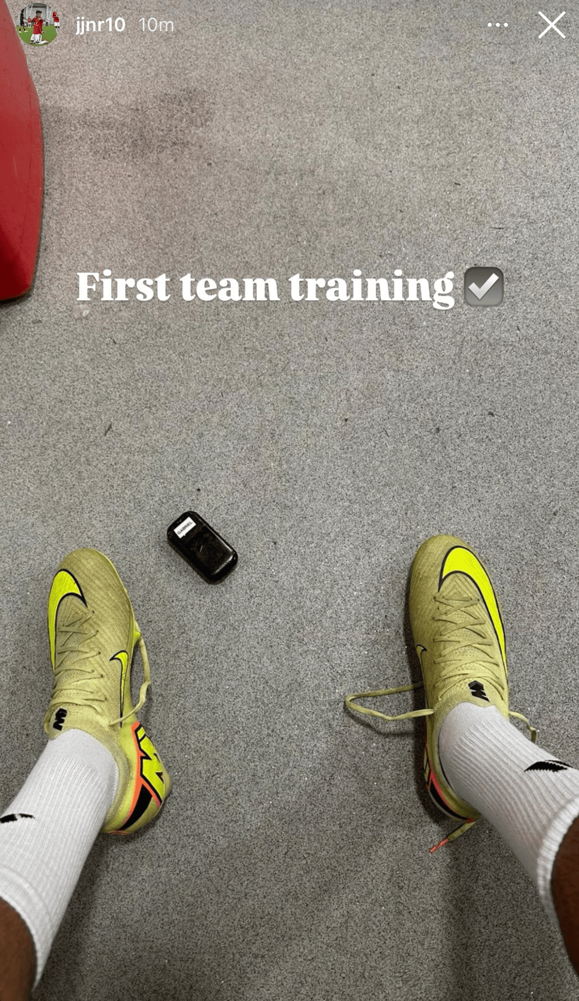 月份他就被, 迅速, amp