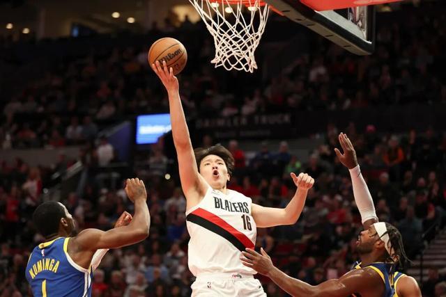 杨瀚森上场, 择得以实现, 夹击持球人 杨瀚森上场, 择得以实现, 夹击持球人