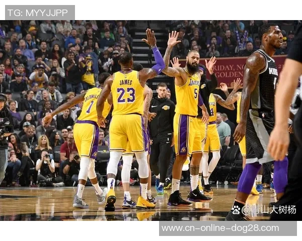 湖人队与爵士队激战正酣2019年3月28日精彩赛事回顾与分析